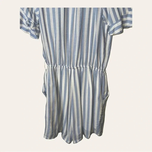 0090W. PAIGE STRIPED SHORT‎ SLEEVE ROMPER SIZE XSMALL - Picture 10 of 10